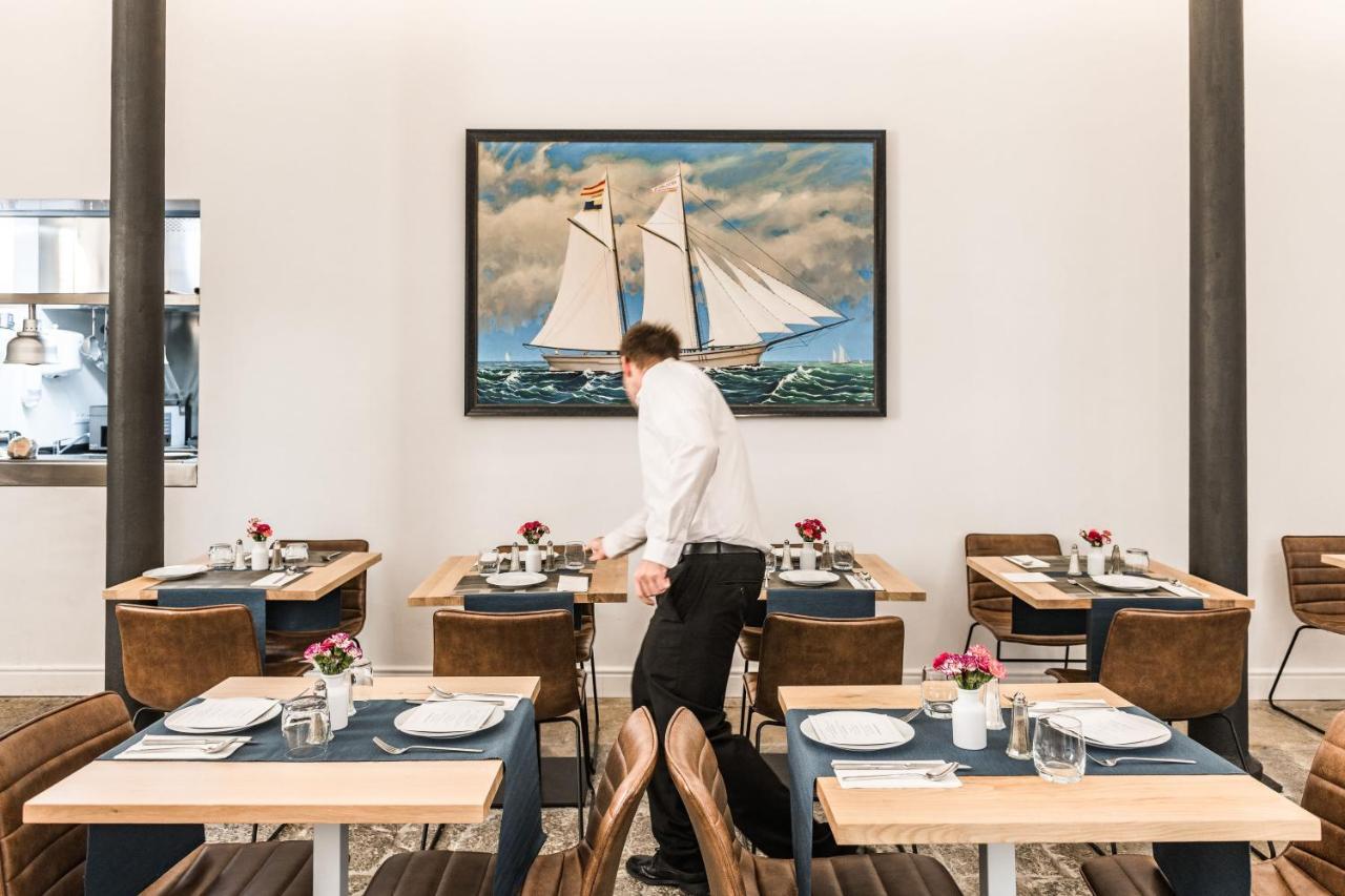 Mostatxins Hotel